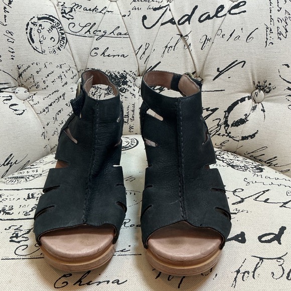 Dansko Demetra Black Block Heel Leather Sandel Wood Platform  Sz EU 41 US sz 10 - Picture 1 of 8